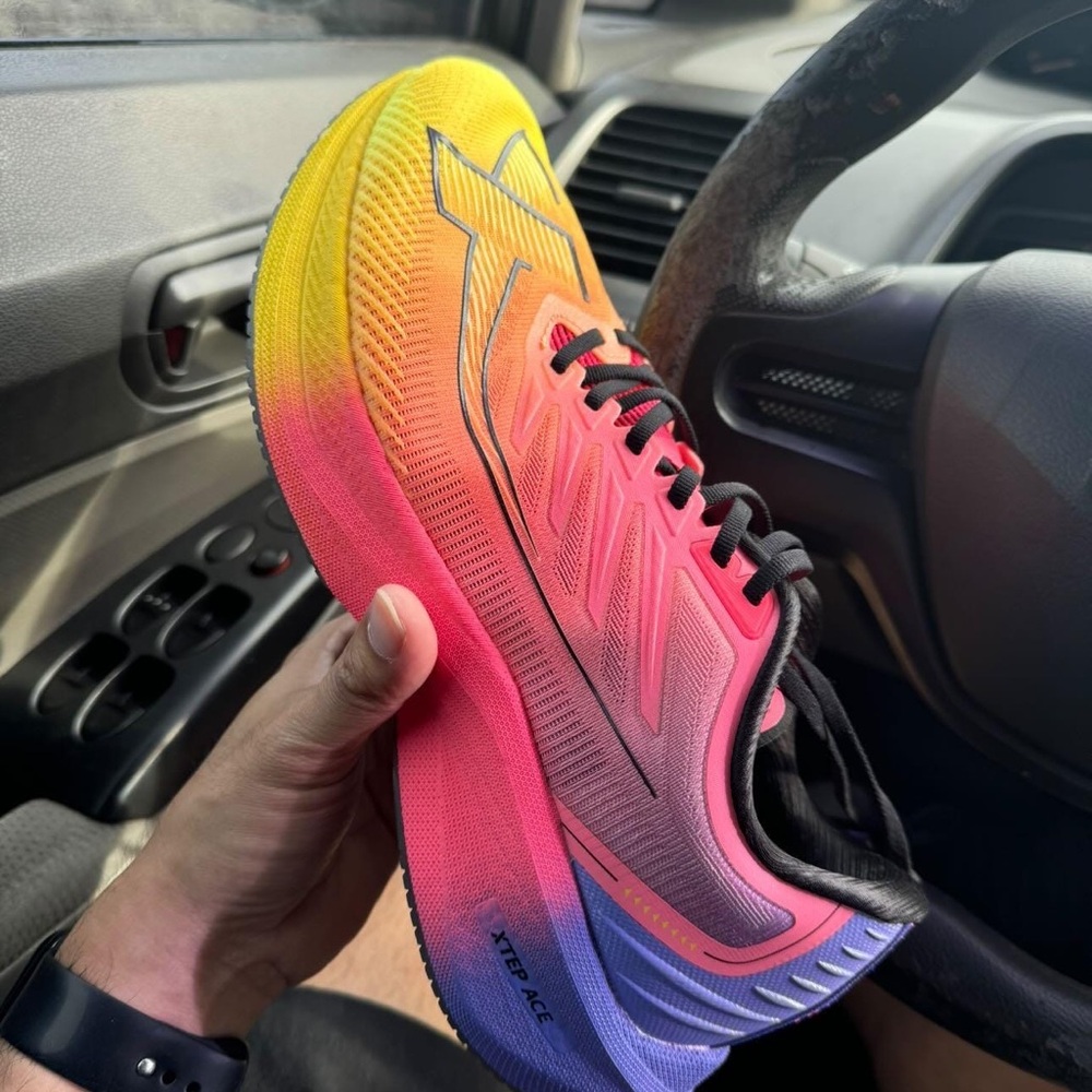 Men’s Running Shoes